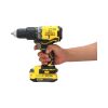 Taladro atornillador / percutor inalámbrico sin carbones SBD715C2K-B3 V20 Stanley