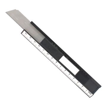 Cutter con traba y regla #138 negro