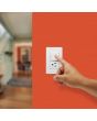 Placa con apagador de escalera y contacto 4100 Adir