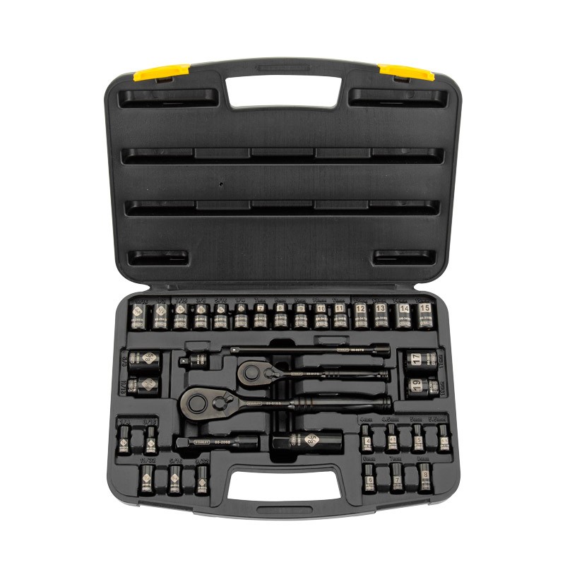 Autoclé de cromo negro 37 piezas 87-320 Stanley